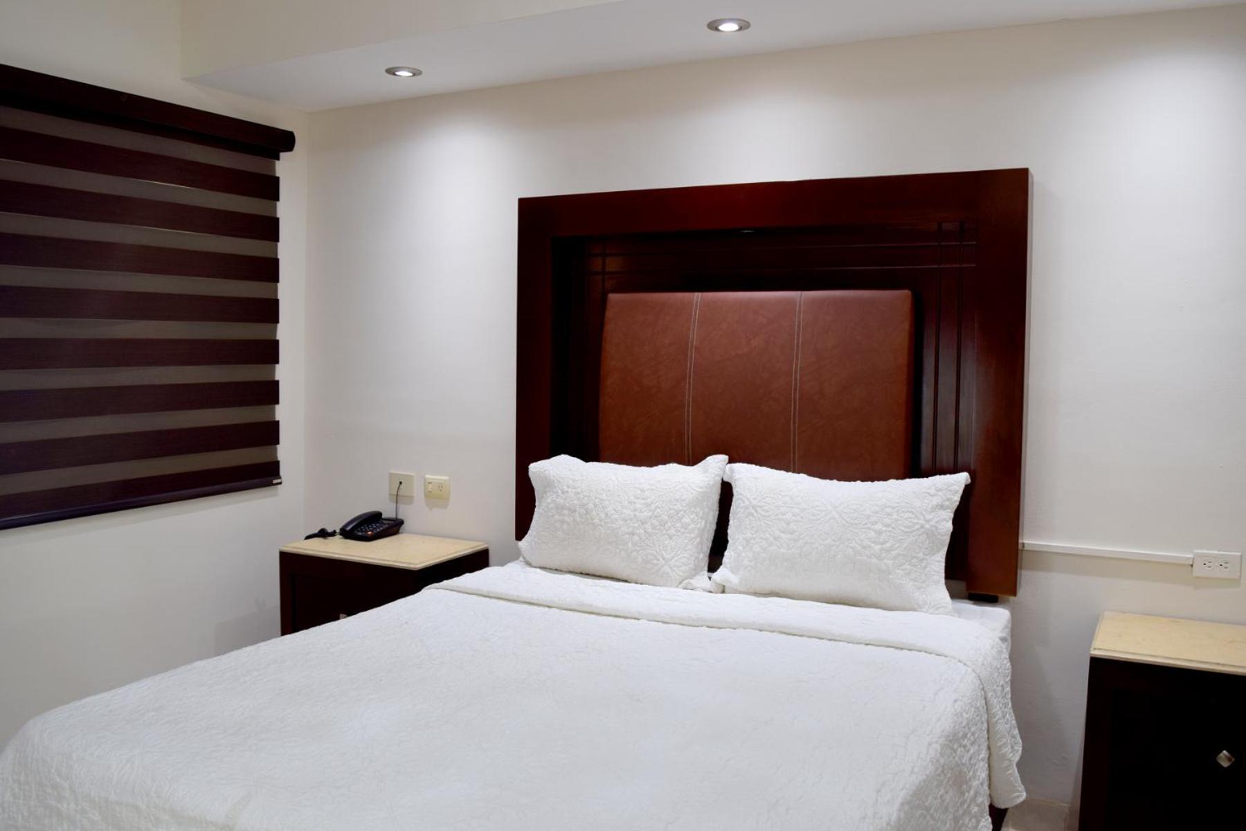Hotel San Ignacio Inn Torreón Buitenkant foto
