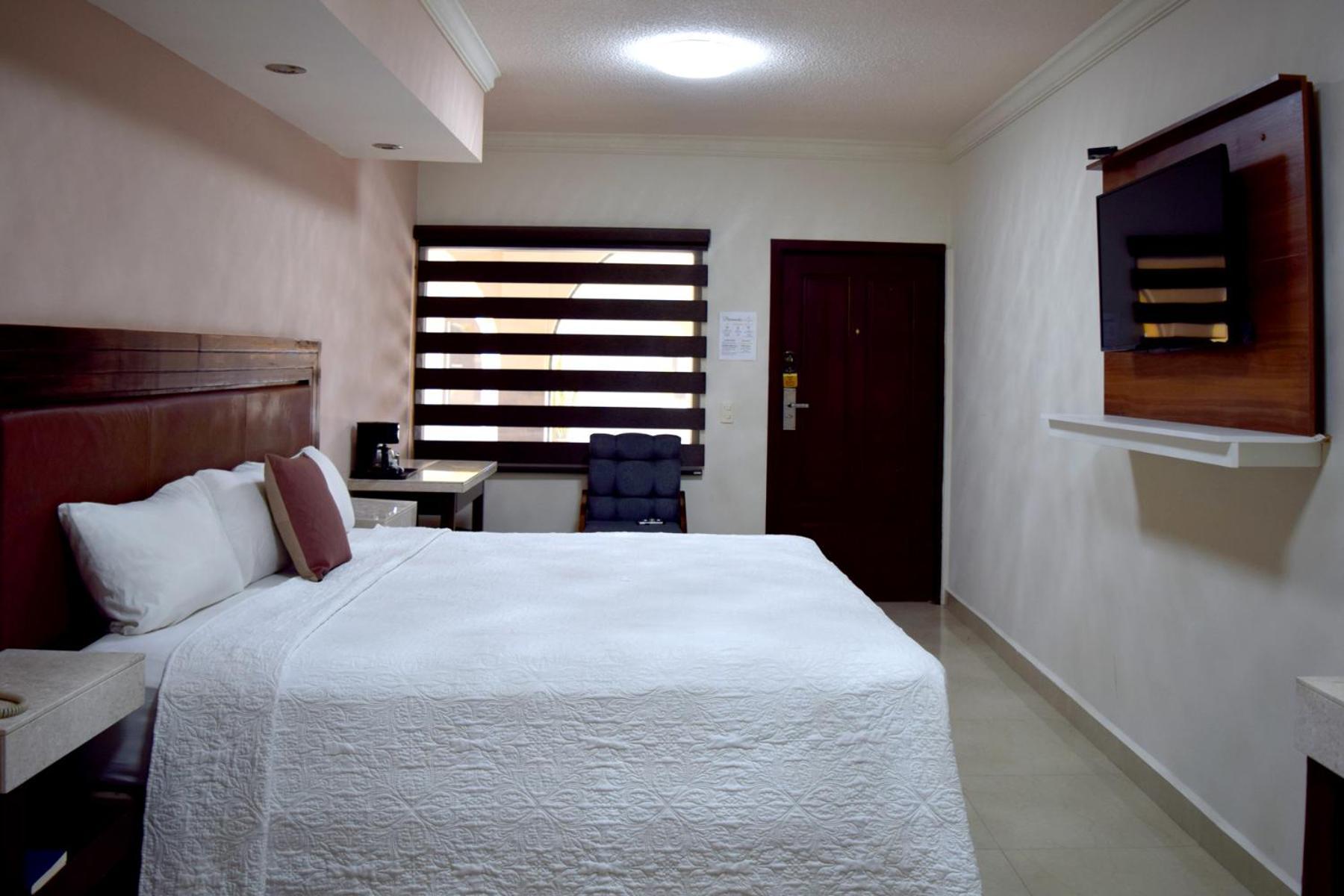 Hotel San Ignacio Inn Torreón Buitenkant foto