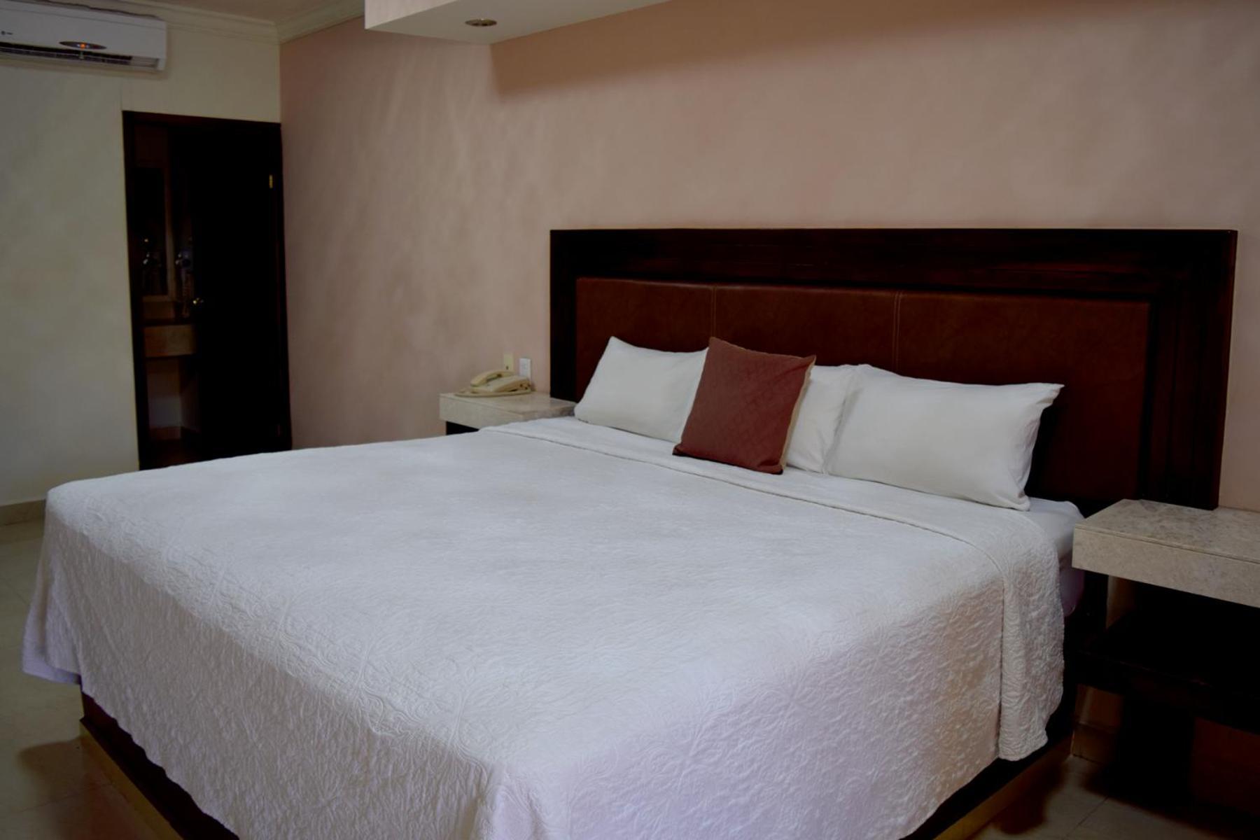 Hotel San Ignacio Inn Torreón Buitenkant foto