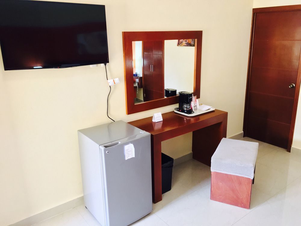 Hotel San Ignacio Inn Torreón Buitenkant foto